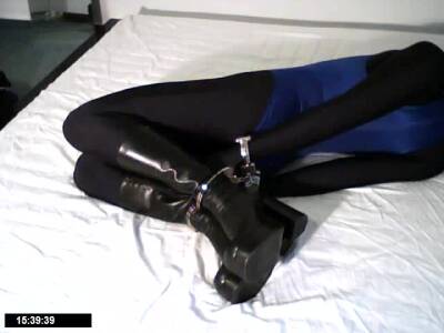 Hogcuffed Self Bondage In Lycra - hclips