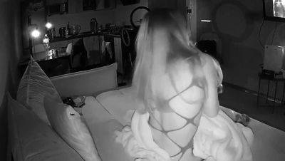 Tasty amateur blonde babe masturbating on web cam - drtuber