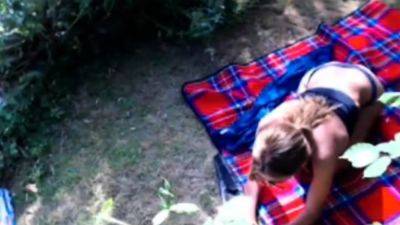 Stepdaughter stroking her pussy in our garden - drtuber