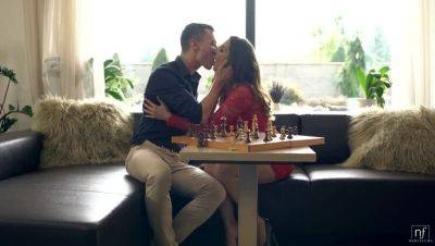 Jimena Lago - Charlie Dean - Your Move - S26:E7 - porntry.com